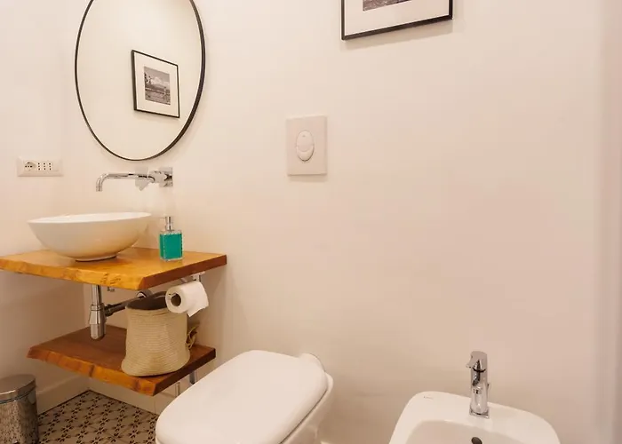 Апартаменты Tarsia View Неаполь